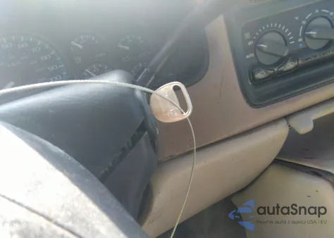 2002 Chevrolet Tahoe Lt from USA, damaged, VIN 1GNEK13Z02R128213